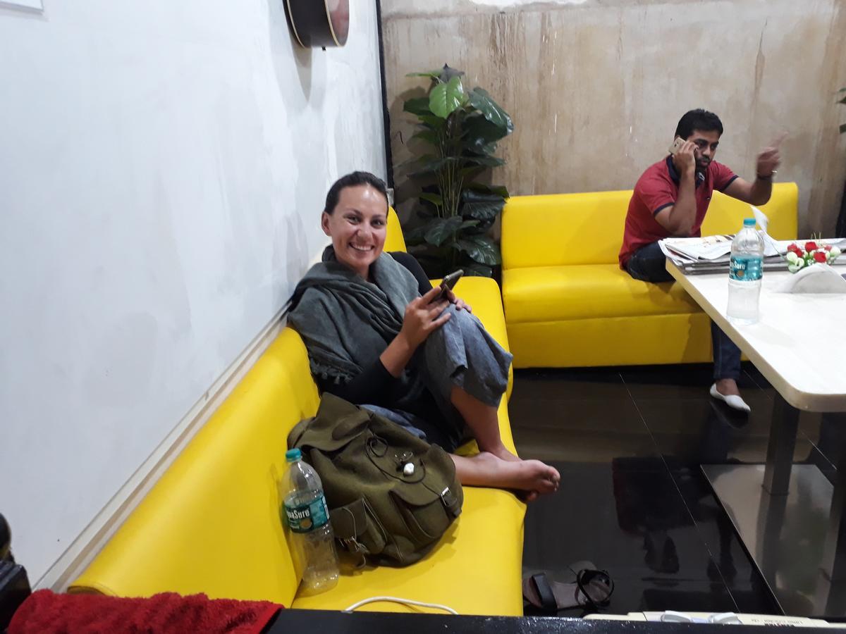 Town Hostel Mumbai - Ac Dormitory المظهر الخارجي الصورة