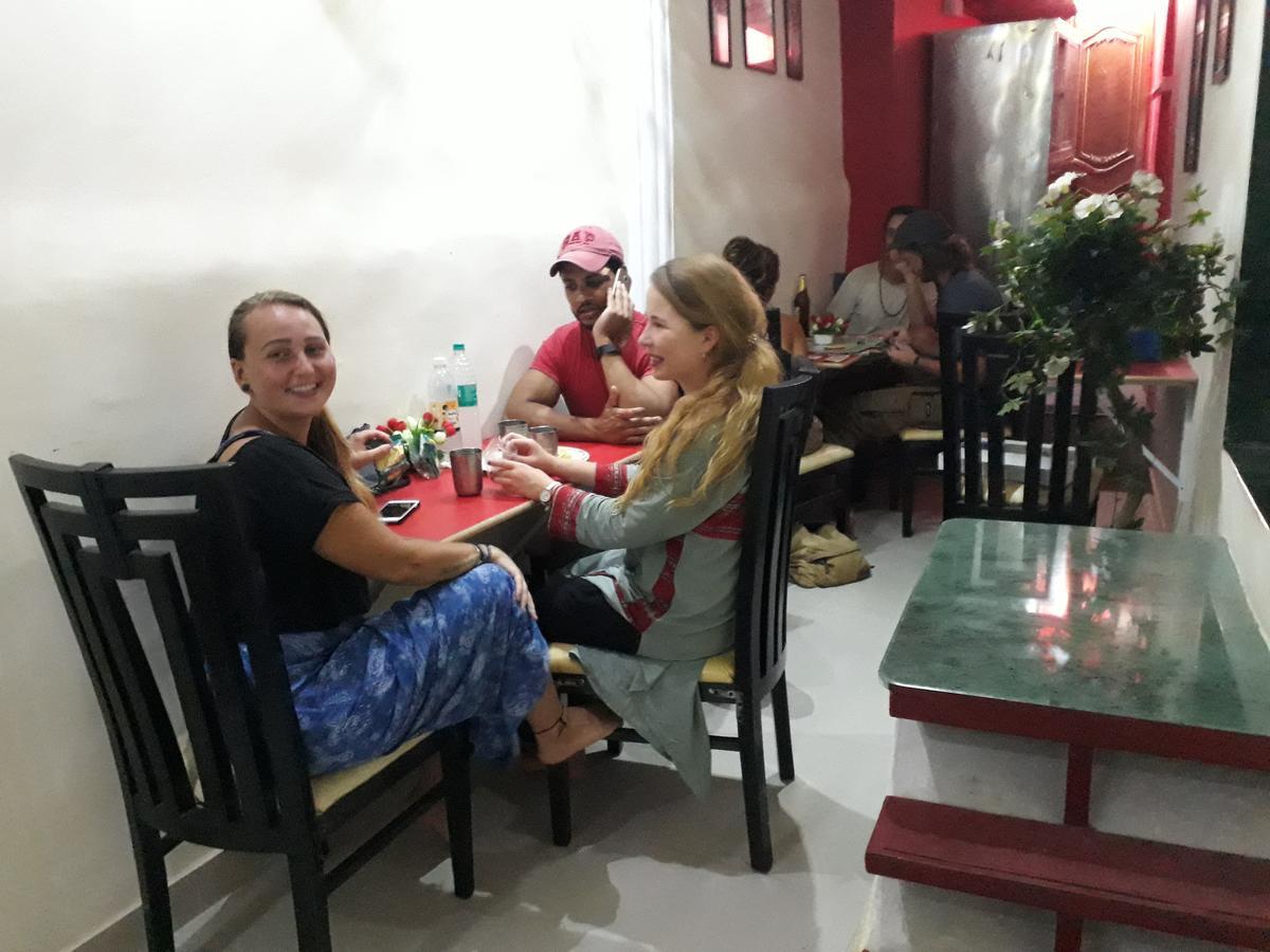 Town Hostel Mumbai - Ac Dormitory المظهر الخارجي الصورة
