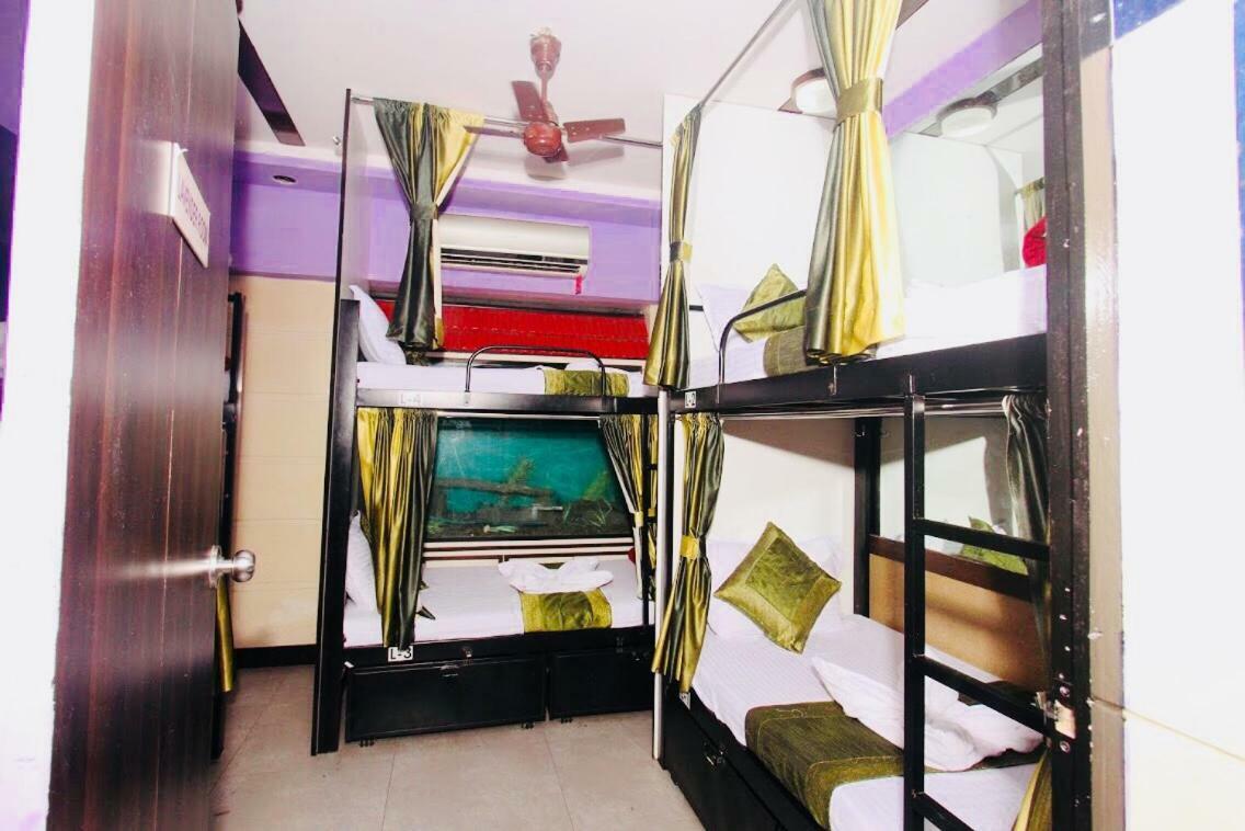 Town Hostel Mumbai - Ac Dormitory المظهر الخارجي الصورة