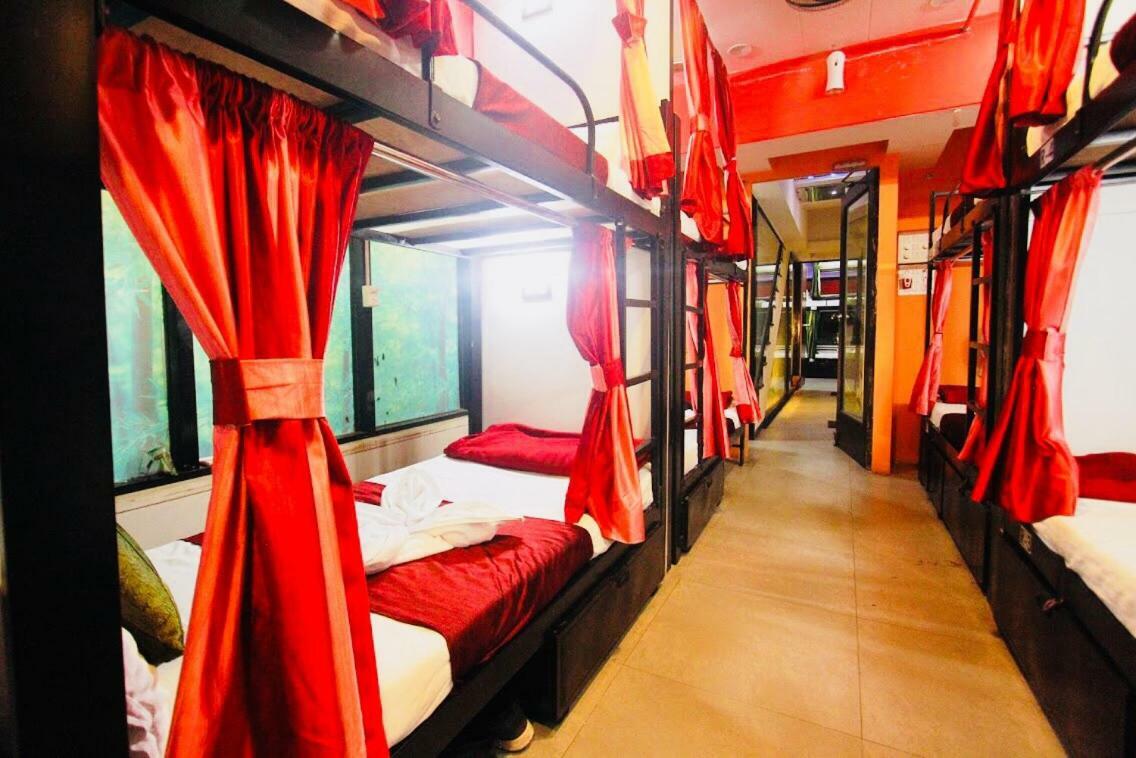 Town Hostel Mumbai - Ac Dormitory المظهر الخارجي الصورة